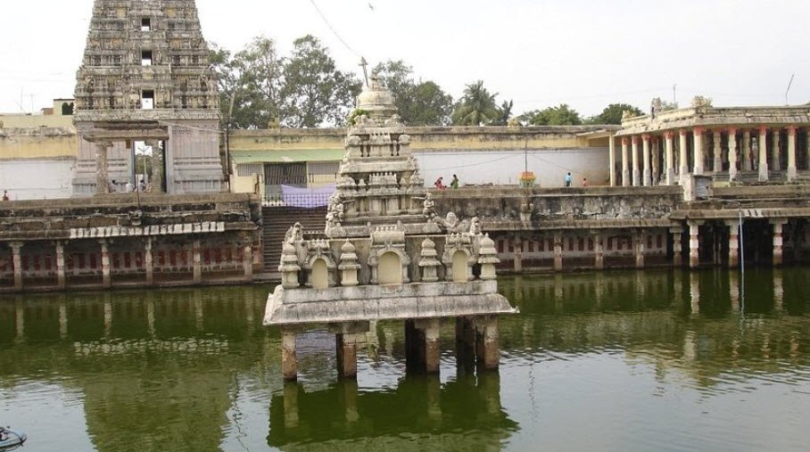 Adhi Kamakshi Amman Temple